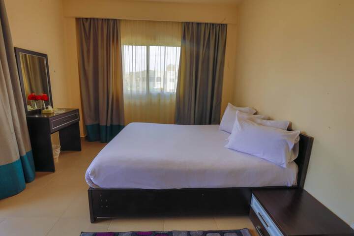 Room 15 of 68