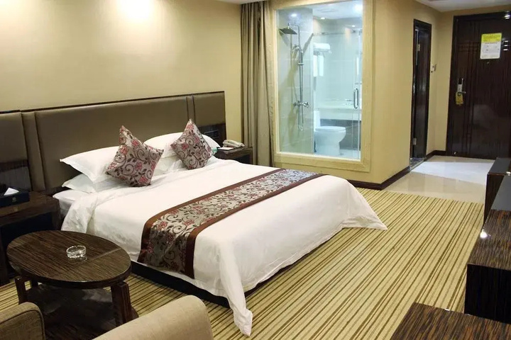 Room 3 of 13
