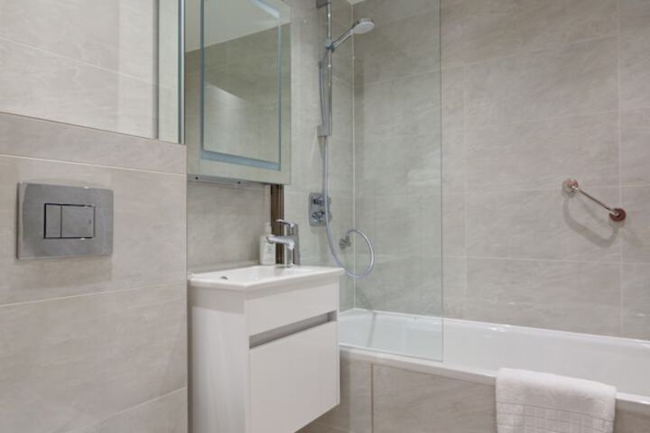 Clean Restrooms