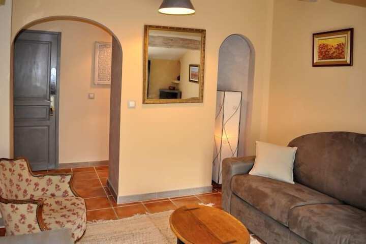Room 15 of 22