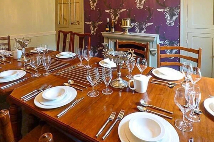 Dining 15 of 15