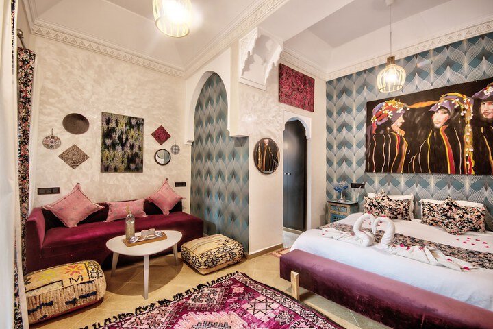 Room 40 of 150