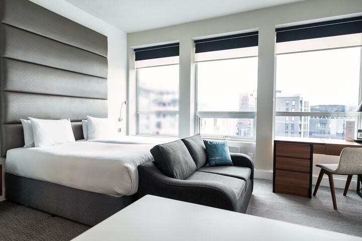 Room 28 of 56