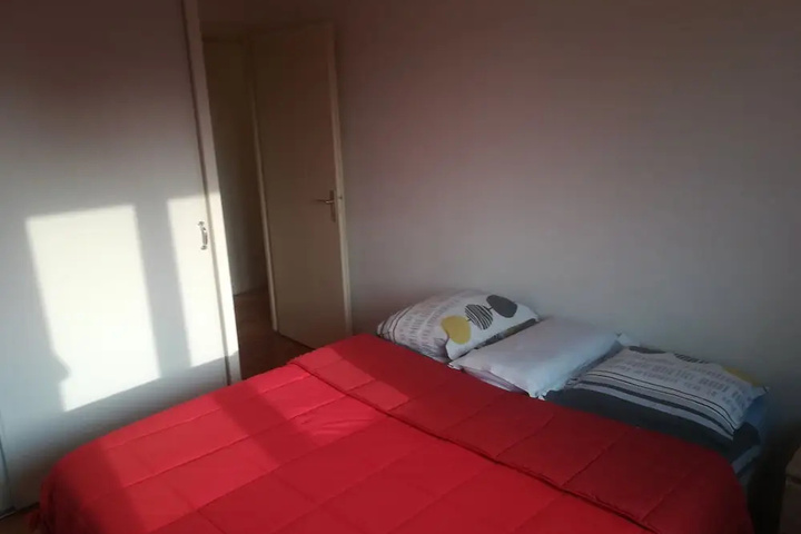 Room 3 of 15