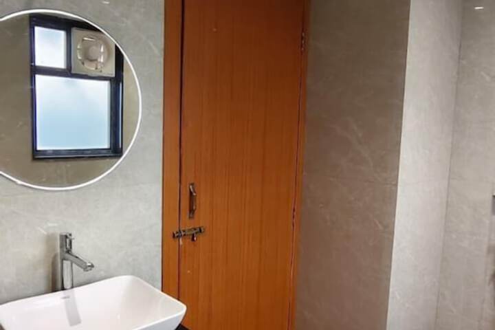 Room 65 of 88