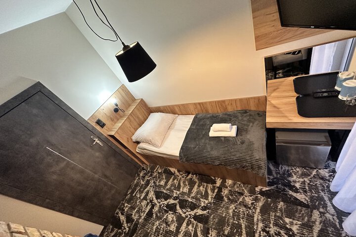 Room 41 of 110