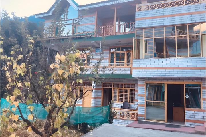 Property image 3