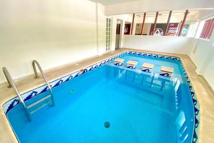 Pool 16 of 21