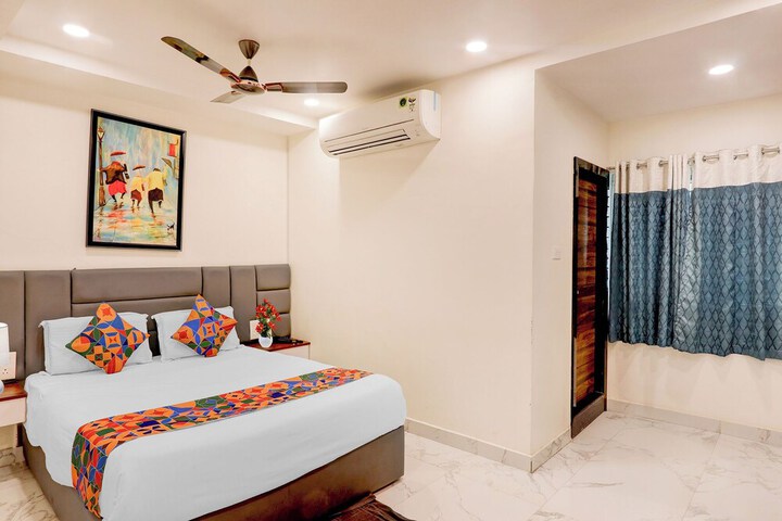 Room 20 of 32