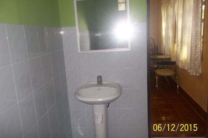 Room 107 of 128