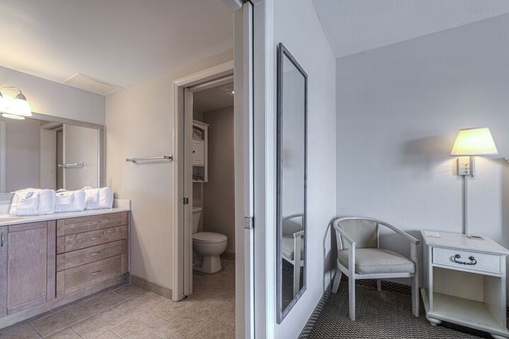 Room 14 of 30