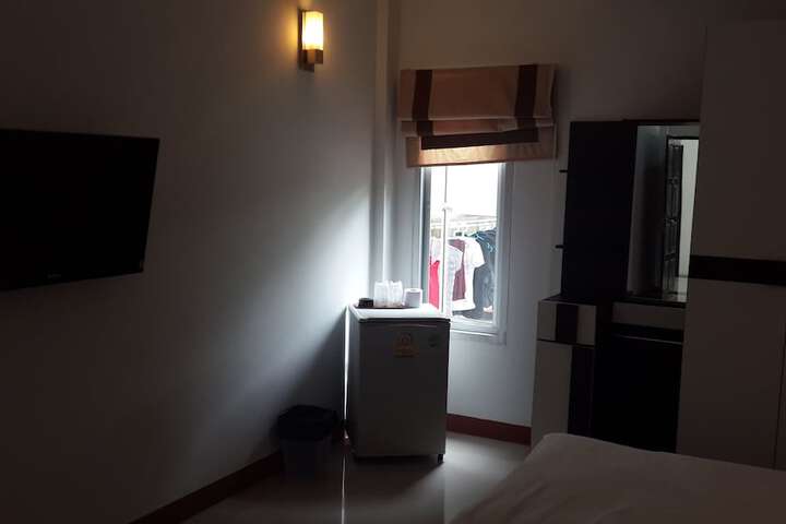 Room 18 of 41