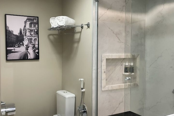 Clean Restrooms