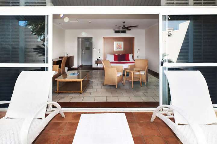 Room 10 of 46