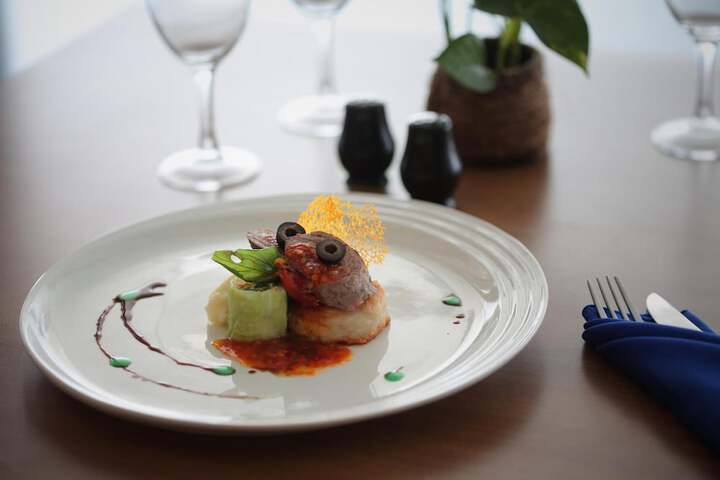 Dining Photos
