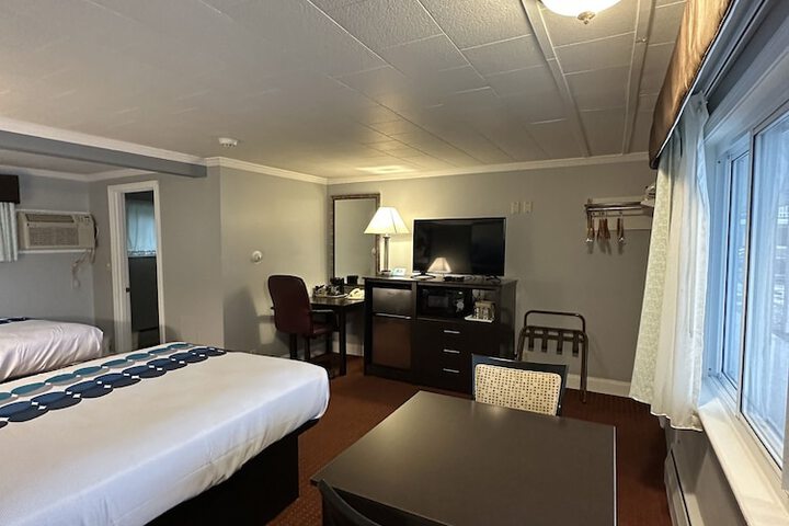 Room 57 of 101