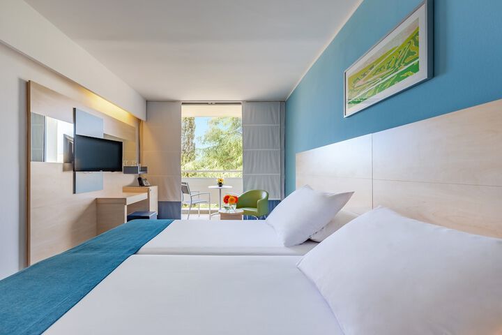 Room 21 of 70
