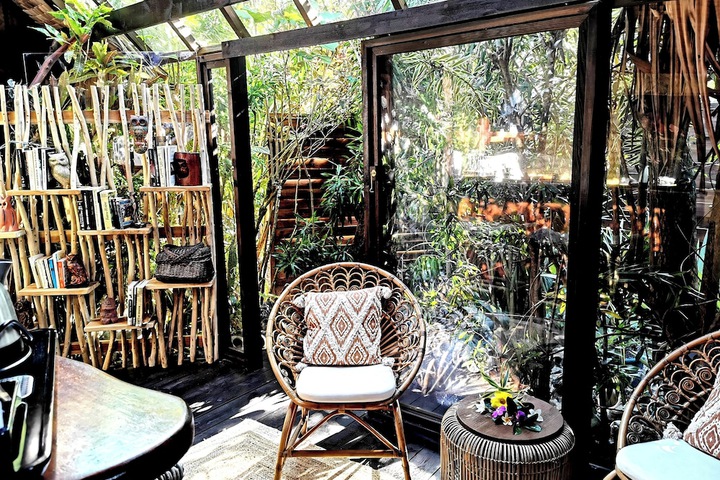 Terrace/Patio 220 of 404