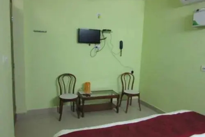 Room 3 of 13