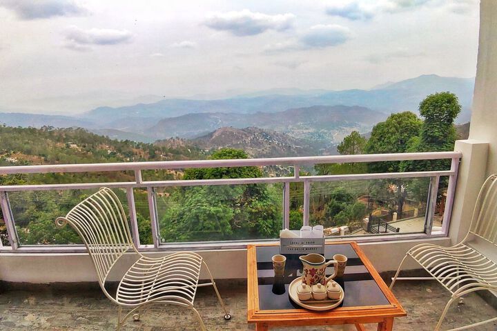 Terrace/Patio 2 of 12