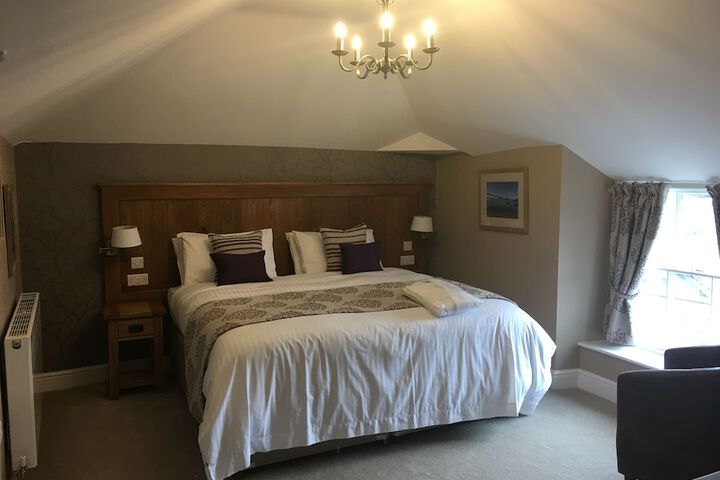 Room 9 of 43