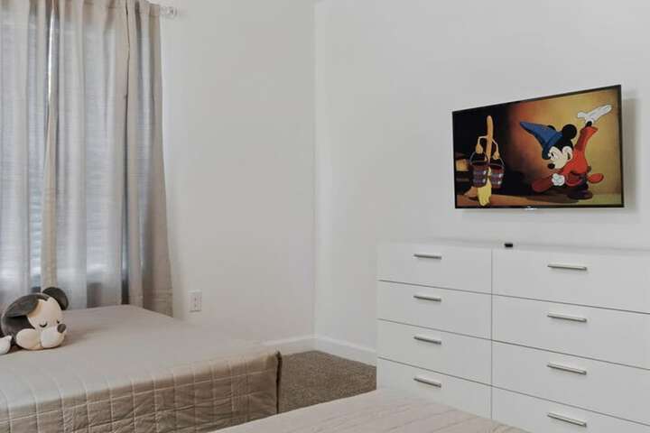 Room 17 of 42