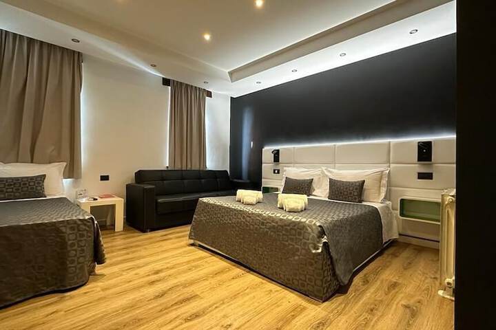 Room 11 of 154