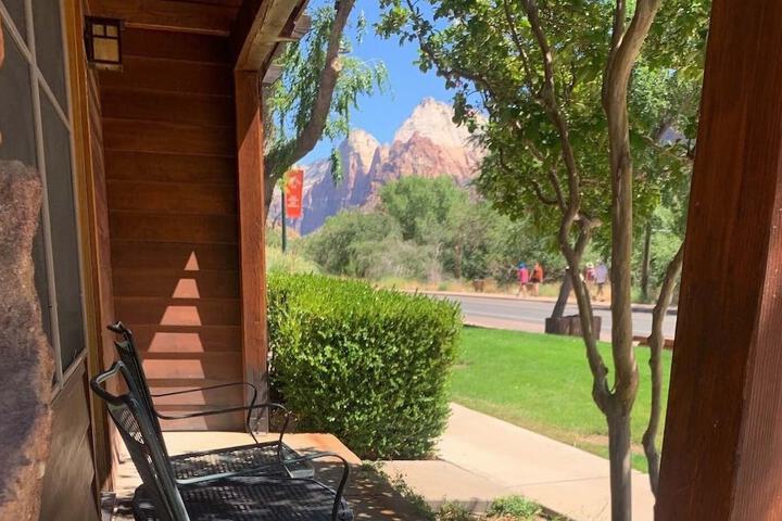 Hotel View 152 of 154