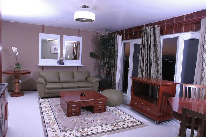 Room 11 of 42