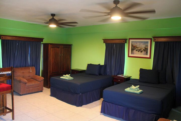 Room 20 of 84