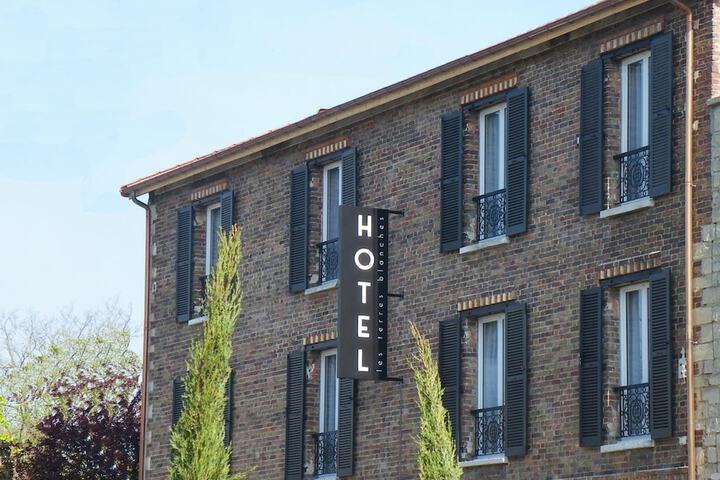 Hotel 44 of 44