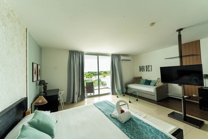 Room 20 of 107