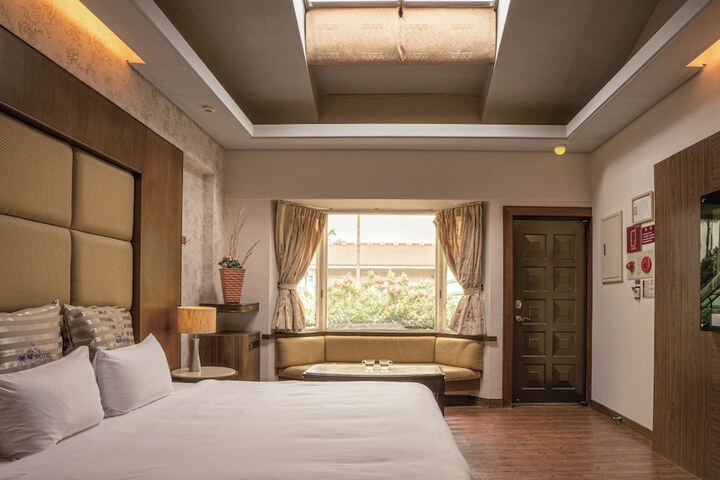 Room 84 of 263