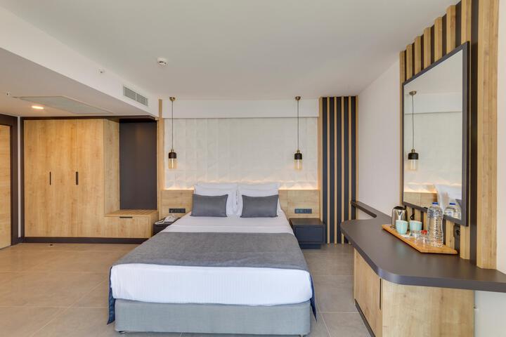 Room 40 of 54