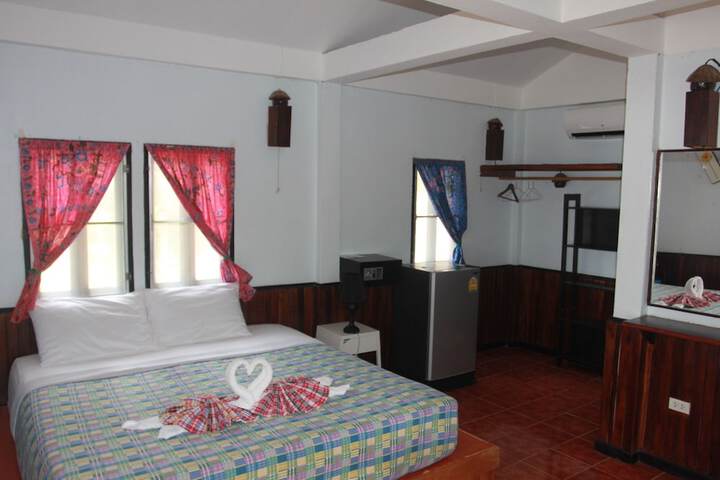 Room 16 of 117