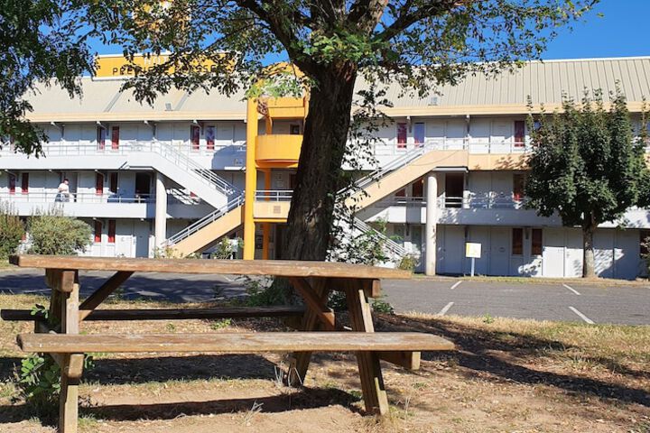 Property Grounds 21 of 28