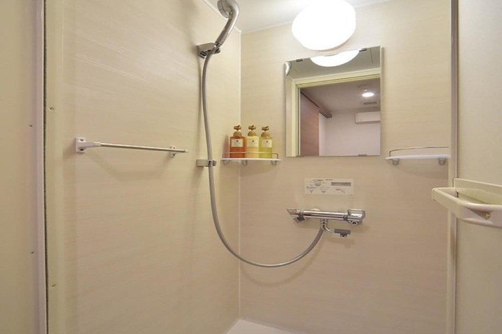 Room 10 of 56