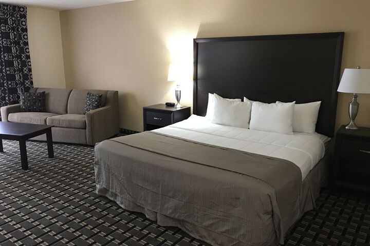 Room 8 of 51