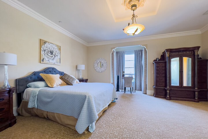 Room 12 of 95