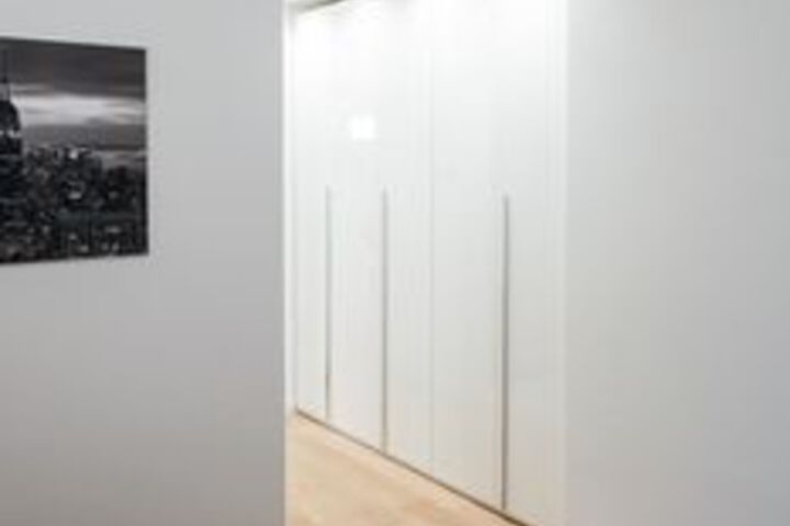 Room 9 of 25