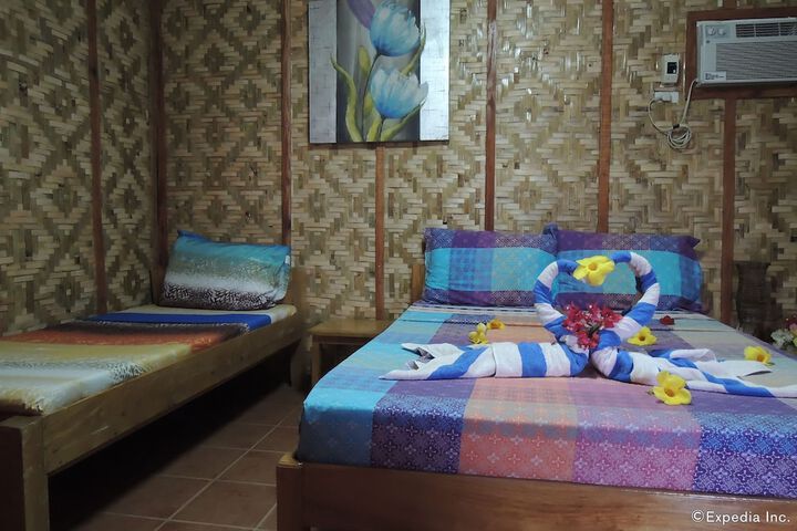 Room 5 of 42