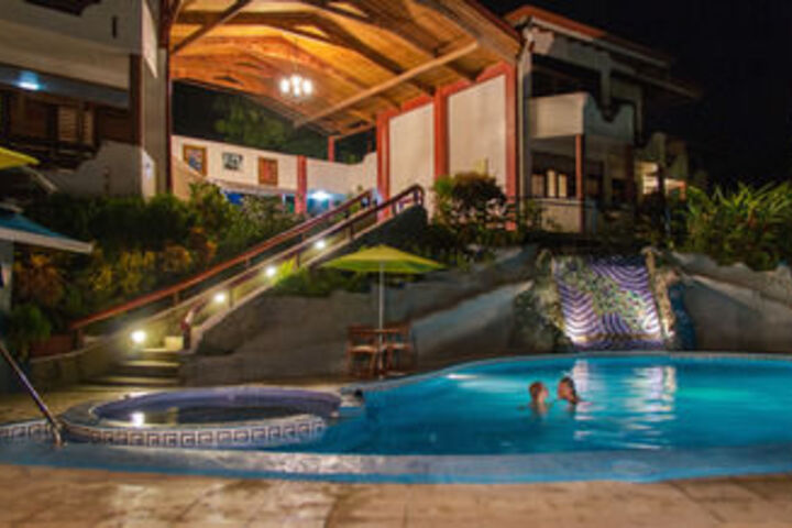 Pool 23 of 27