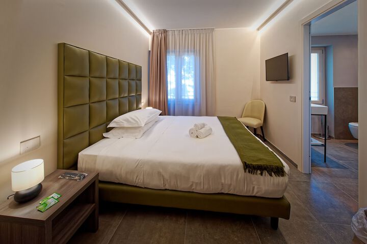 Room 12 of 31