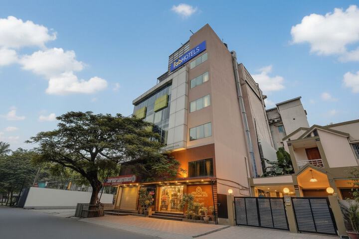 Hotel 33 of 33