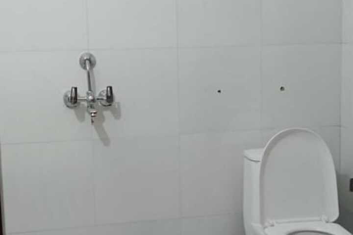 Room 45 of 69