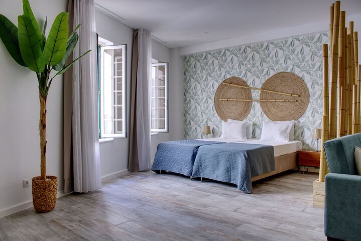 Room 2 of 29