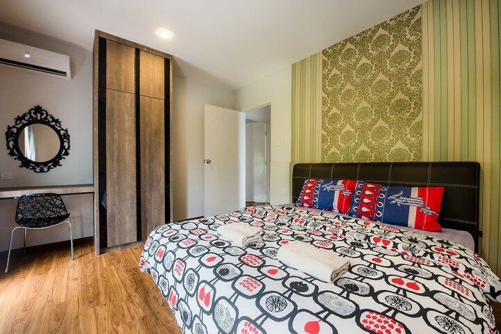 Room 11 of 54