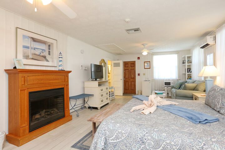 Room 14 of 51