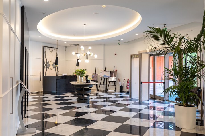 Guest Lobby