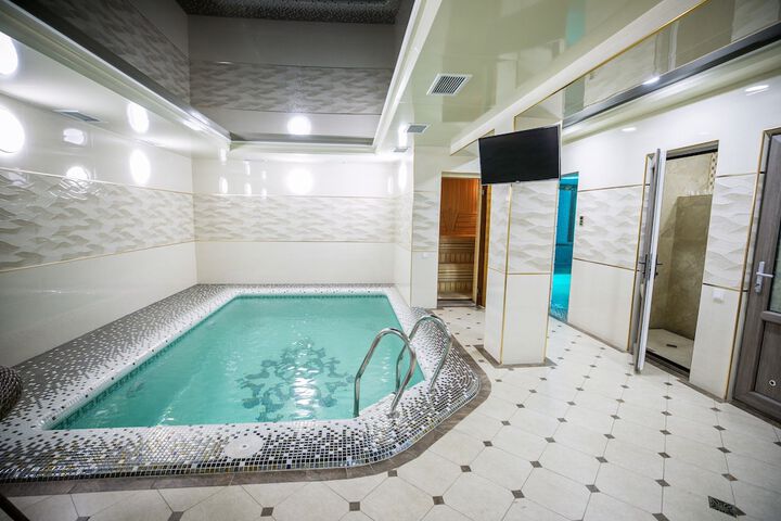 Pool 59 of 82